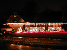 Turtle Creek Christmas 2002 6 copy.jpg (38658 bytes)