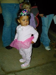 halloween 2003 13.JPG (16187 bytes)