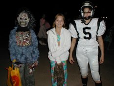 halloween 2003 9.JPG (10691 bytes)